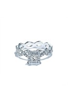 Forlovelsesring eternity twist micropavé med princess cut safir og diamanter i hvidguld